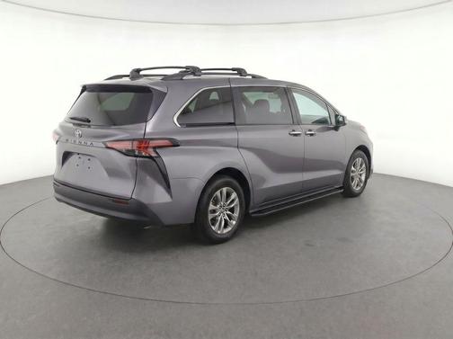 Heavy Metal 2026 Toyota Sienna LE