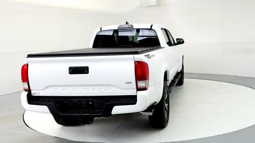 Super White 2017 Toyota Tacoma TRD Sport