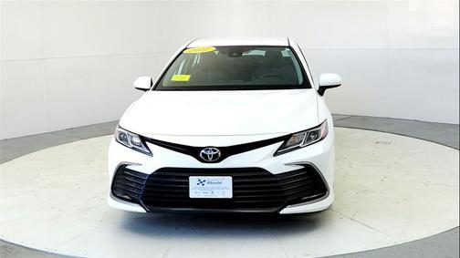 White 2022 Toyota Camry LE