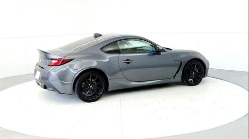 Pavement 2023 Toyota GR86 Premium