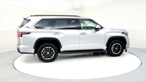 2023 Toyota Sequoia SR5