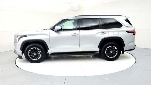 2023 Toyota Sequoia SR5