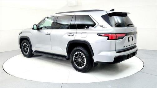 2023 Toyota Sequoia SR5