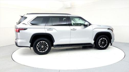 2023 Toyota Sequoia SR5
