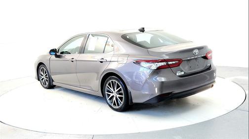 2022 Toyota Camry XLE