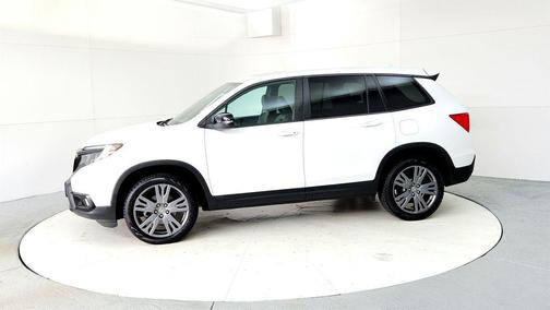 Platinum White Pearl 2020 Honda Passport AWD EX-L