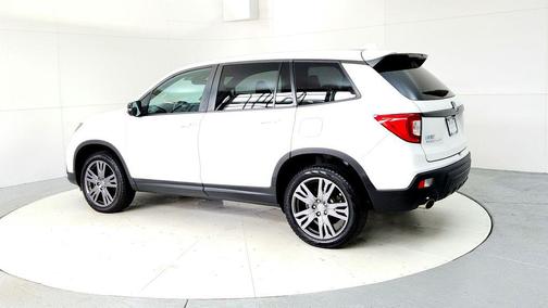 Platinum White Pearl 2020 Honda Passport AWD EX-L