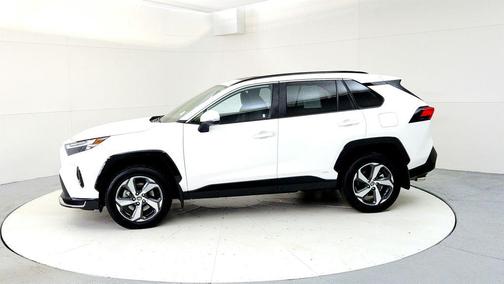 Ice Cap 2025 Toyota RAV4 Hybrid SE