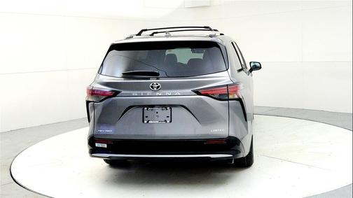 2026 Toyota Sienna Limited