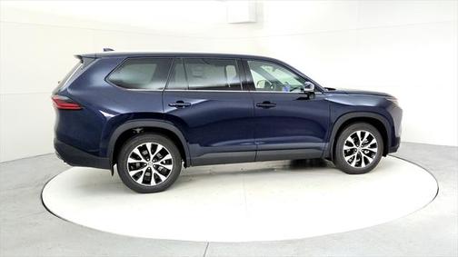 2025 Toyota Grand Highlander Hybrid Limited MAX