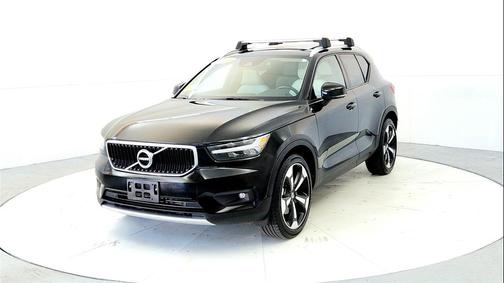 Black Stone 2021 Volvo XC40 T5 Momentum