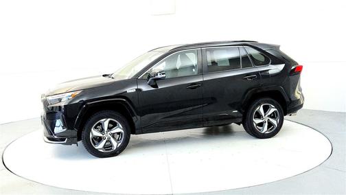 2022 Toyota RAV4 Prime SE
