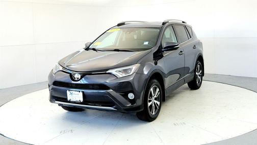 Magnetic Gray Metallic 2018 Toyota RAV4 XLE