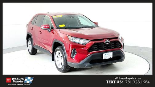 Ruby Flare Pearl 2022 Toyota RAV4 LE