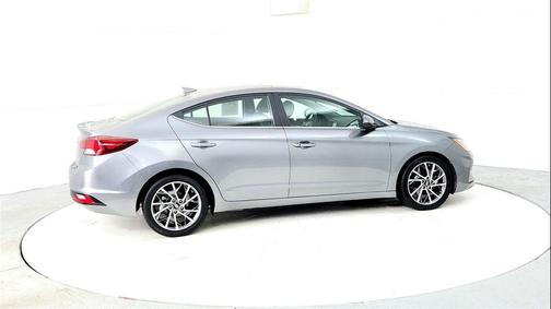 2019 Hyundai ELANTRA Limited