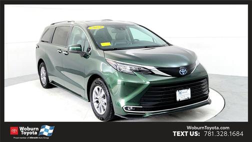 2024 Toyota Sienna XLE