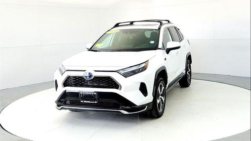 2024 Toyota RAV4 Prime SE