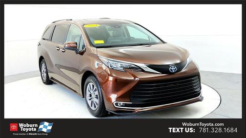 2024 Toyota Sienna XLE