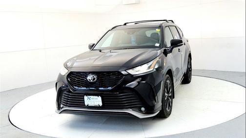 2026 Toyota Highlander XSE