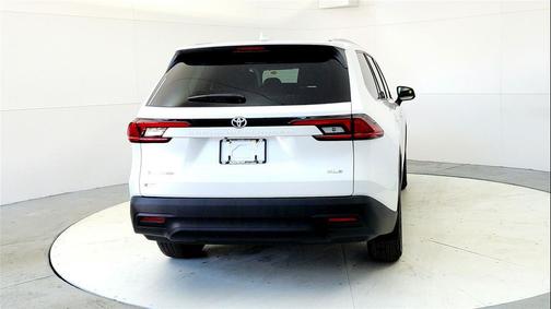 Wind Chill Pearl 2026 Toyota Grand Highlander Hybrid XLE