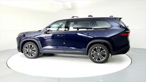 2025 Toyota Grand Highlander Hybrid Limited MAX