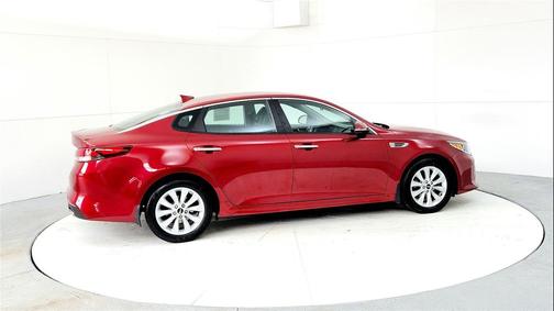 2018 Kia Optima S