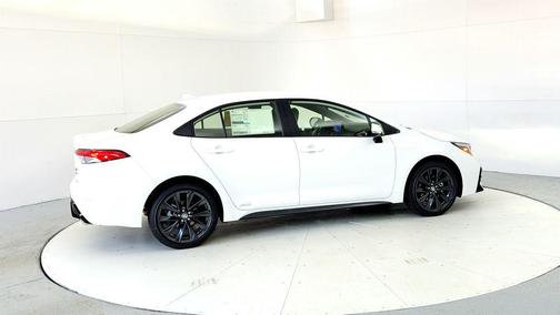 Ice Cap 2026 Toyota Corolla Hybrid SE