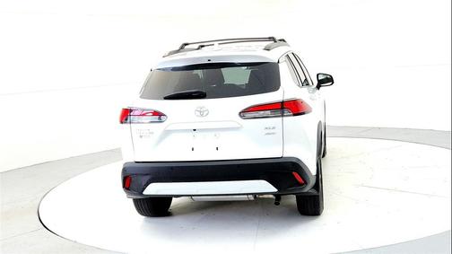 2022 Toyota Corolla Cross XLE