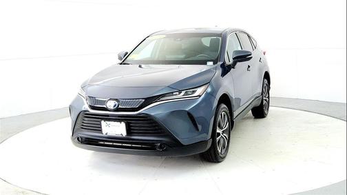 2024 Toyota Venza LE