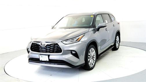2026 Toyota Highlander Platinum