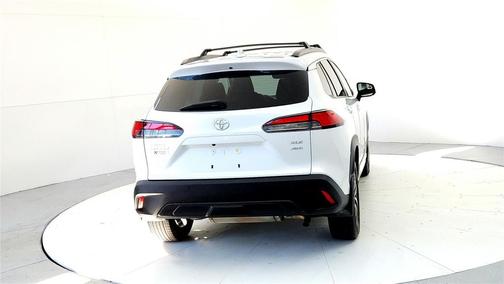 2022 Toyota Corolla Cross XLE