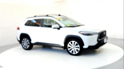 2022 Toyota Corolla Cross XLE