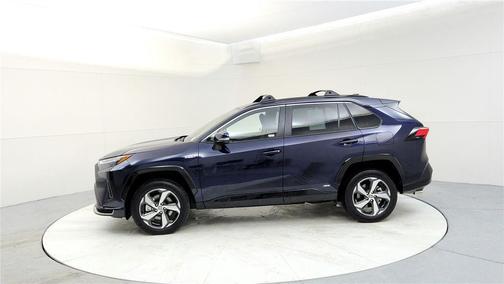 2024 Toyota RAV4 Prime SE