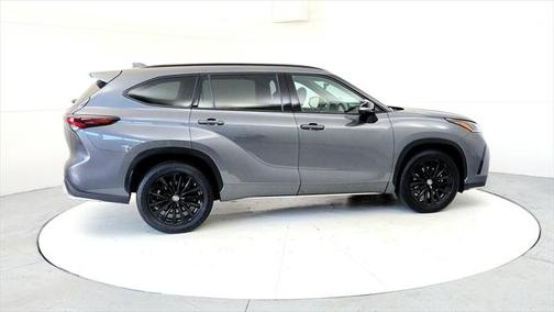 2024 Toyota Highlander XSE