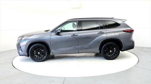 2024 Toyota Highlander XSE