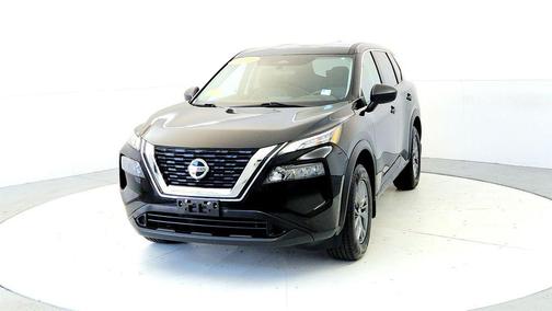 Super Black 2021 Nissan Rogue S