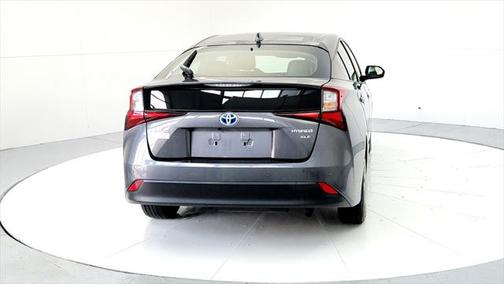2022 Toyota Prius XLE