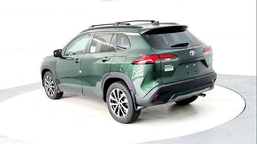 2025 Toyota Corolla Cross XLE