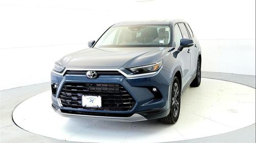 Storm Cloud 2026 Toyota Grand Highlander Platinum