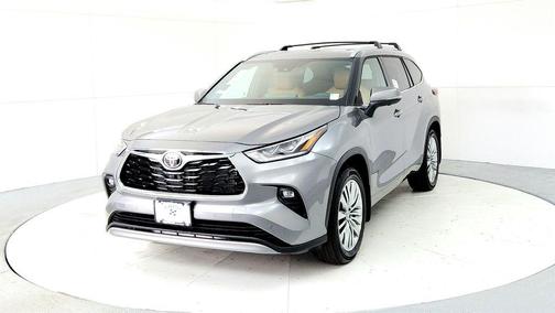 Heavy Metal 2026 Toyota Highlander Platinum
