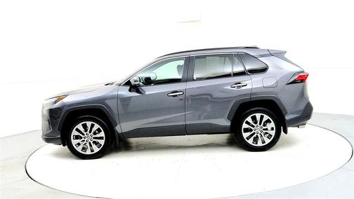 2022 Toyota RAV4 Limited
