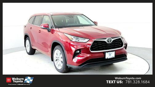 Ruby Flare Pearl 2026 Toyota Highlander Hybrid Limited