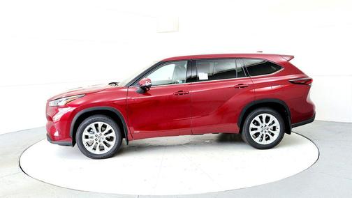 Ruby Flare Pearl 2026 Toyota Highlander Hybrid Limited