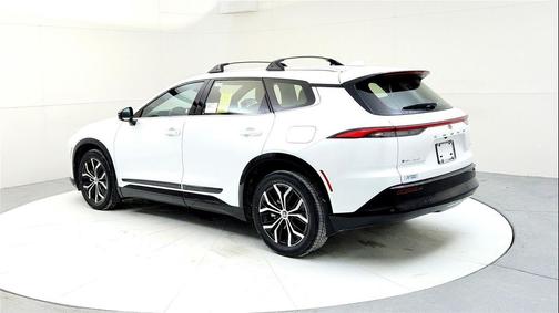 2026 Toyota Crown Signia XLE