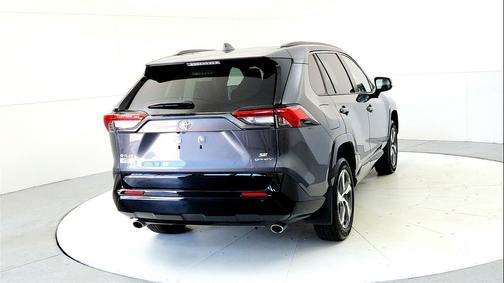 2025 Toyota RAV4 Hybrid SE