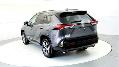 2025 Toyota RAV4 Hybrid SE