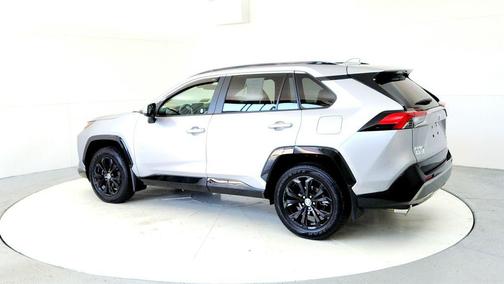 Silver Sky Metallic 2024 Toyota RAV4 Hybrid SE