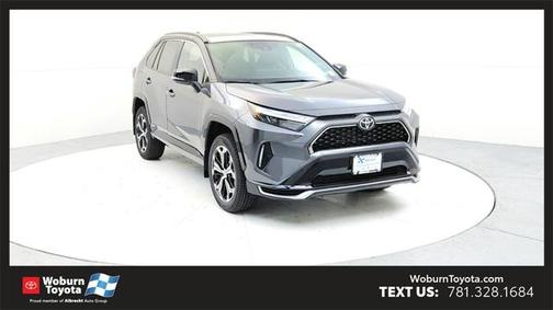 2025 Toyota RAV4 Hybrid SE