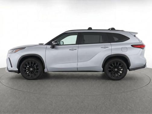 Celestial Silver Metallic 2023 Toyota Highlander XSE