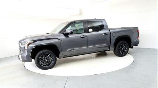 2026 Toyota Tundra Hybrid Platinum